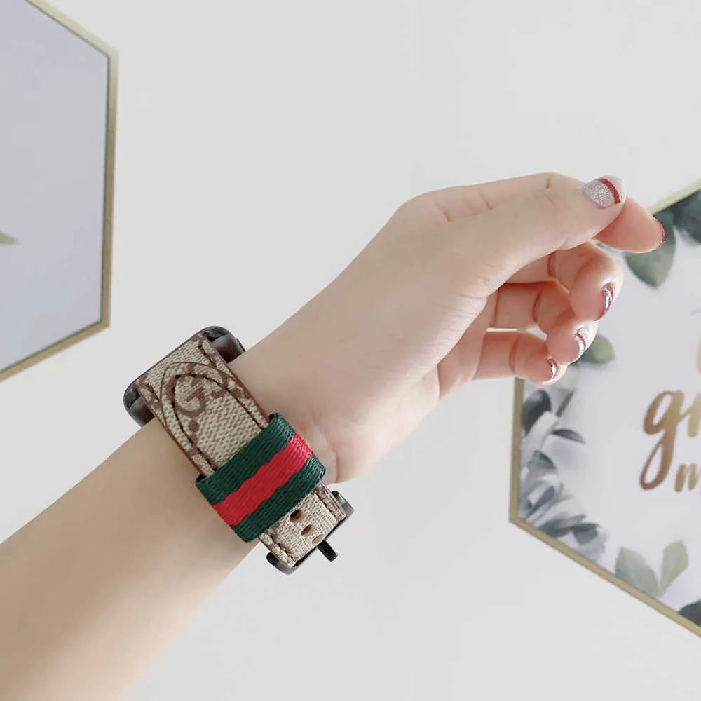 Custom Apple Watch Band – MagSafe Premium Phone Case