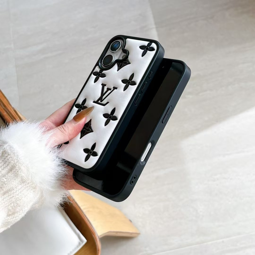 iPhone 16 – Slim Clear Phone Case