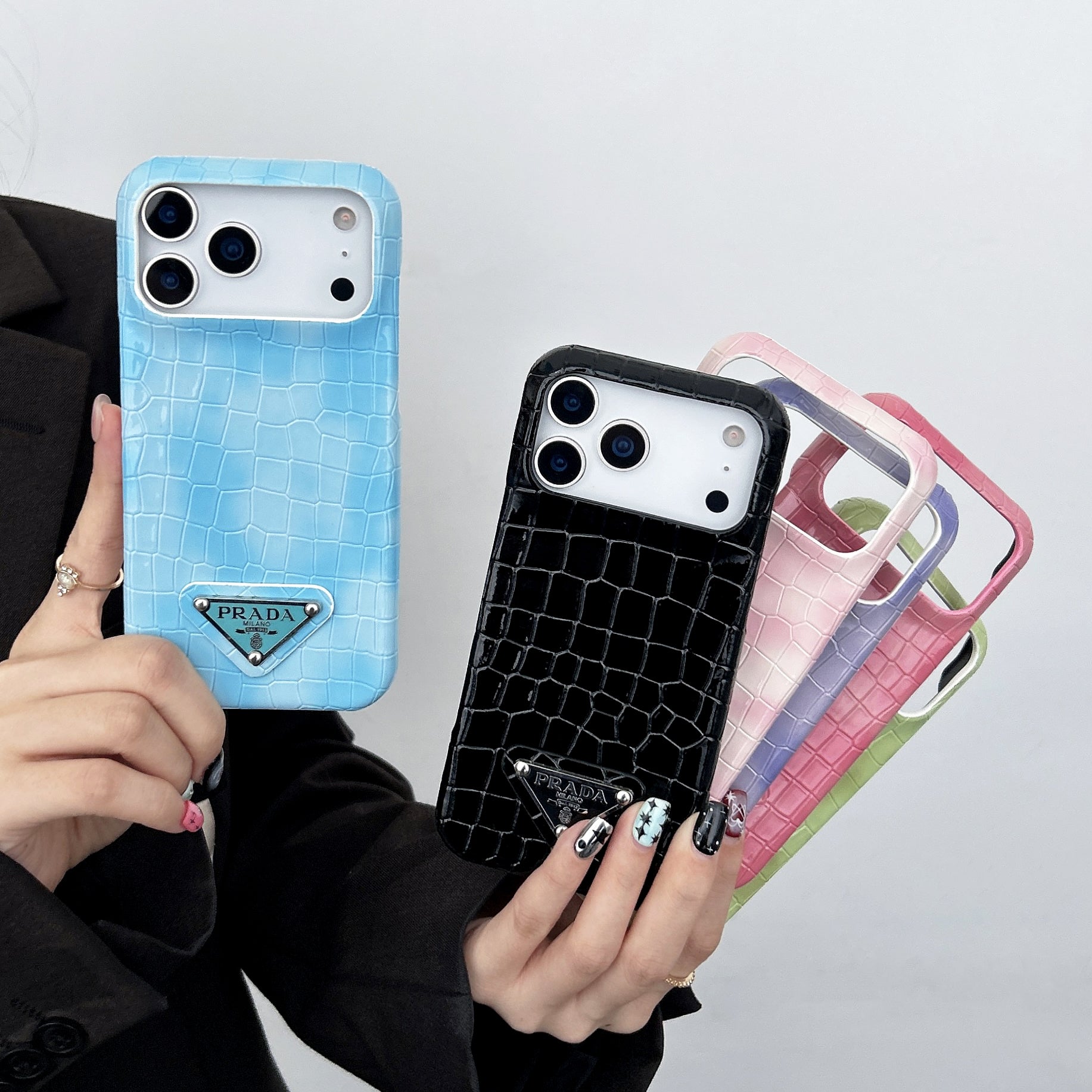 iPhone 17 – Luxury Designer Phone Case